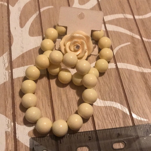 🦉Jewelry Set Two Beaded Stretch Bracelets & Ring - Picture 4 of 4